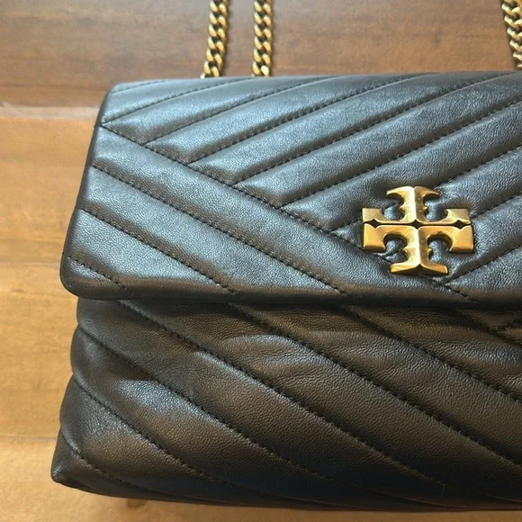 Tory Burch Kira Chevron Convertible Purse/ Bag - Picture 3 of 16